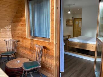 Фото номера Трехместный номер Отель Podina Resort г. Ungureni 4